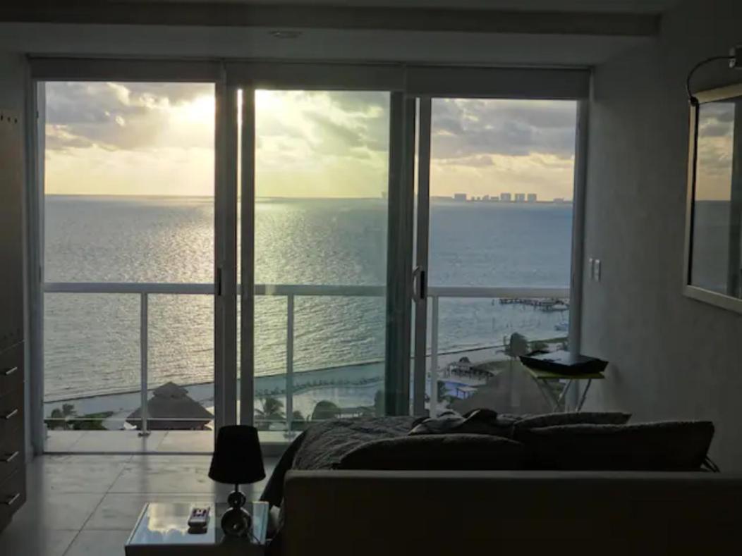 Amara Cancun Beachfront Condo מראה חיצוני תמונה
